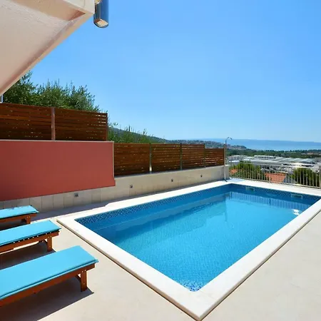 Apartman Lucic *