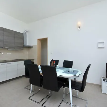 Apartman Lucic شقة سبليت