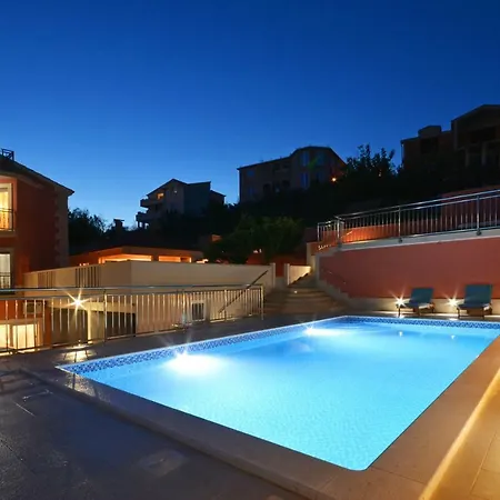 شقة Apartman Lucic *