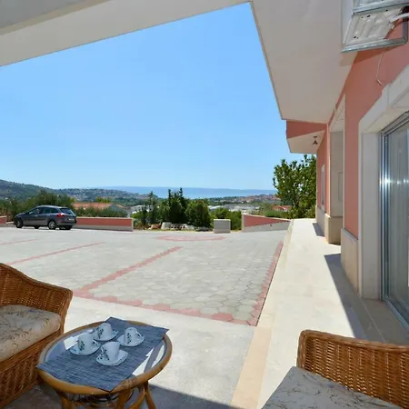 شقة Apartman Lucic