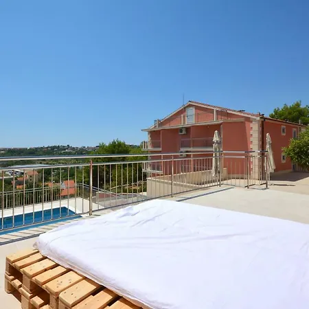 Apartamento Apartman Lucic Split